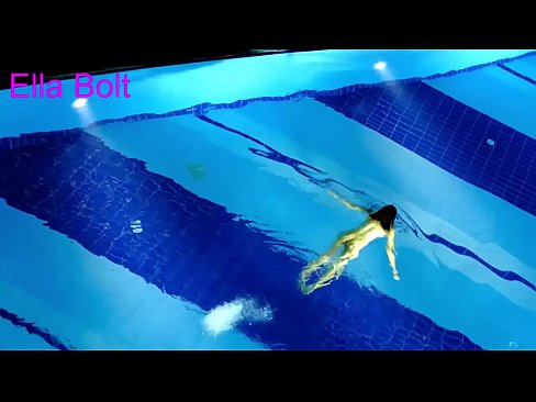 ❤️ Je ne peux pas m'arrêter de regarder, jeune blonde prise en train de nager nue dans la piscine de la station ELLA BOLT. Sexe at us fr.kanalmoscow.ru  ❌️
